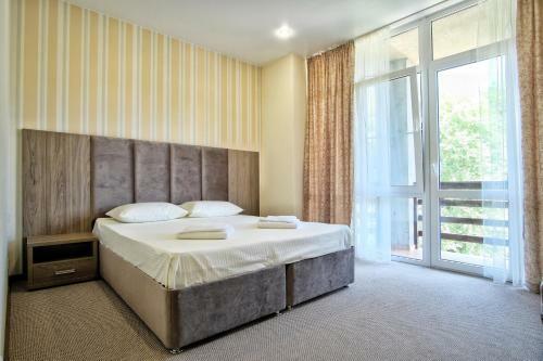 Hotel Grand Family