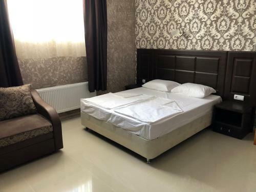 Hotel ???????