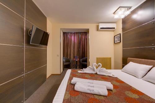 Hotel ??????? ??????????