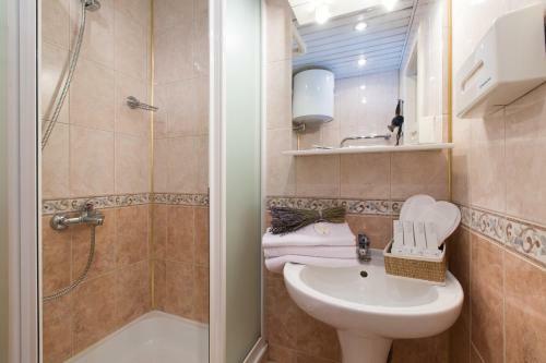 Lux Apartment On Dokuchayev Pereulok