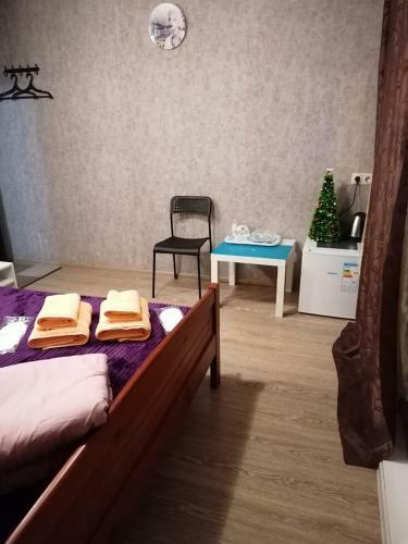 999 Gold Hotel