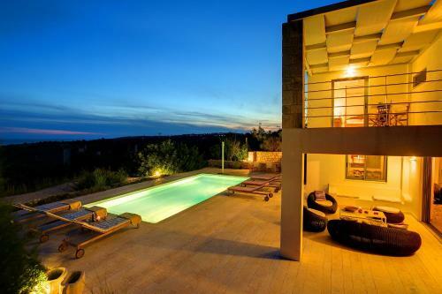 Villa Ideales Resort