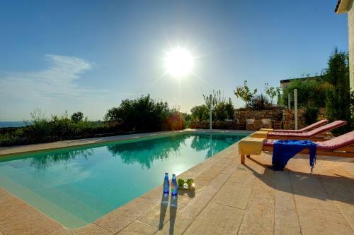 Villa Ideales Resort