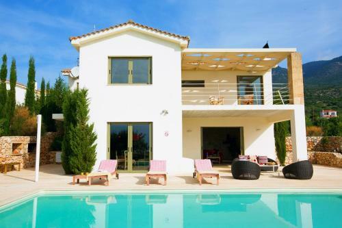 Villa Ideales Resort