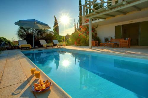 Villa Ideales Resort