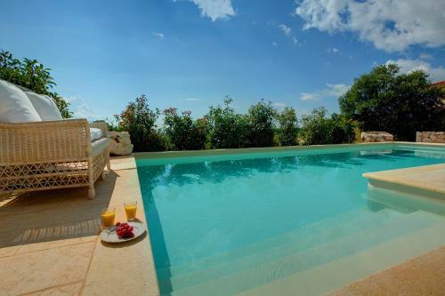 Villa Ideales Resort