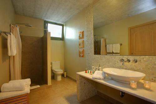 Villa Ideales Resort