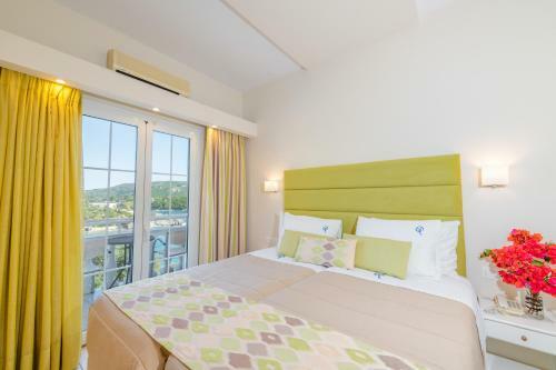 Odysseus Hotel