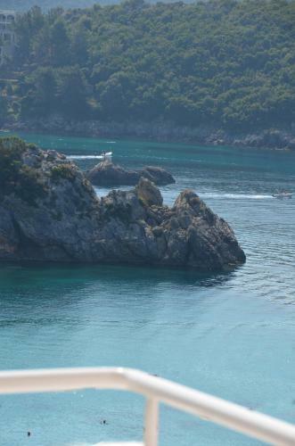 Odysseus Hotel