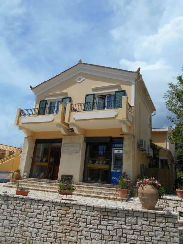 Aris Apartments