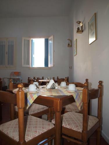 Chorio Hotel