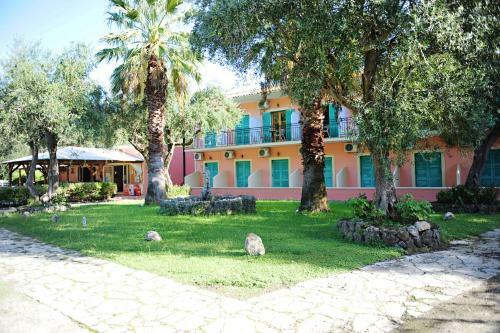 Aparthotel Phivos Hotel