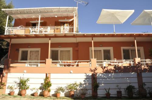 Paraskevi Apartments
