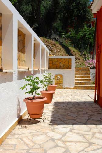 Kiki Apartments
