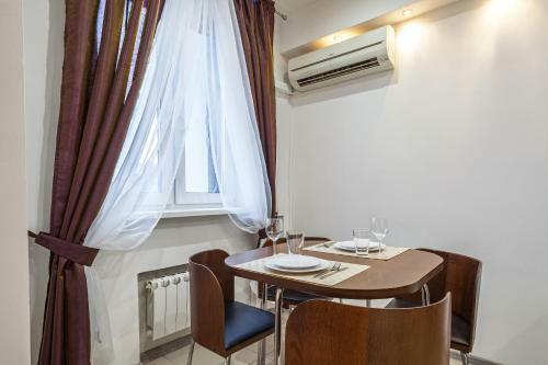 Lux Apartments Tulskaya
