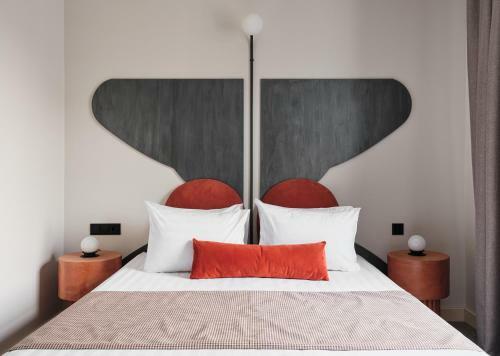 Karelinn Hotel