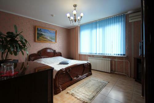 Hotel Nadezhda And K