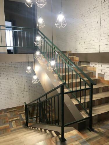 7 Rooms Hotel