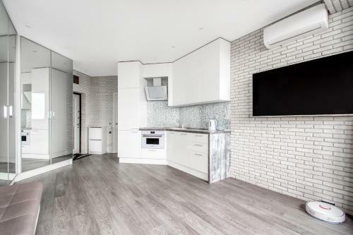 Apartments At Skolkovskaya / New Day