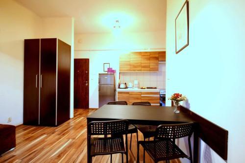 Apartamento 8 ????? ?198