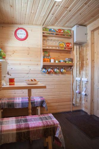 Hostal Orkhidea
