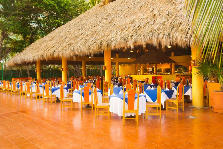 Hotel Barcel� Ixtapa