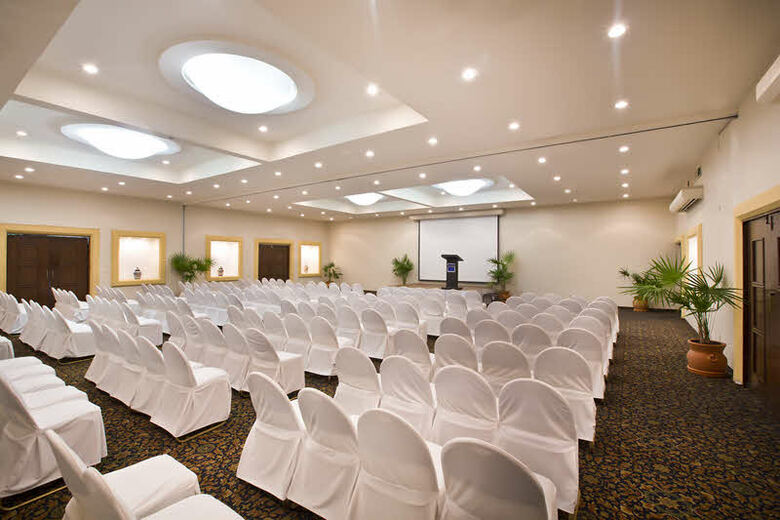 Hotel Barcel� Ixtapa