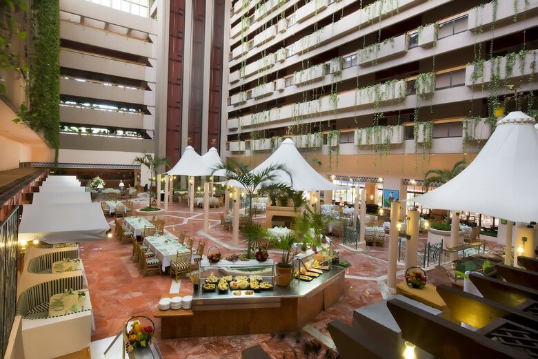 Hotel Barcel� Ixtapa