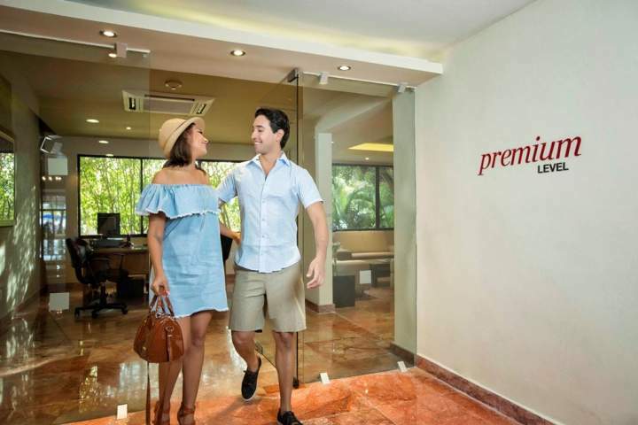 Hotel Barcel� Ixtapa