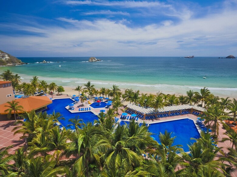 Hotel Barcel� Ixtapa