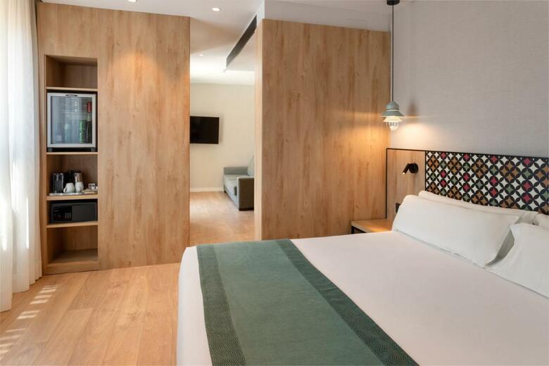 Hotel Catalonia Excelsior
