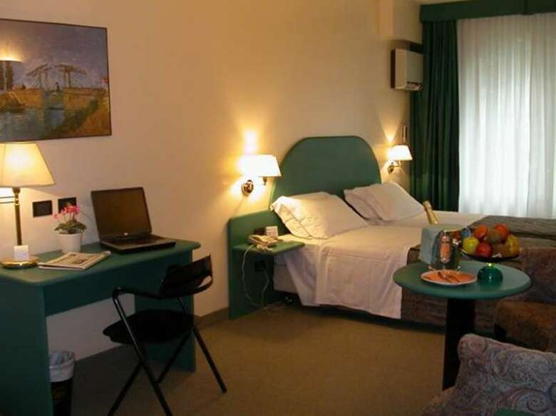Hotel Adam