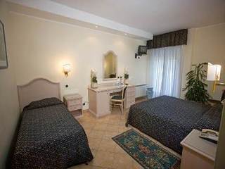 Hotel Sant Alphio Garden