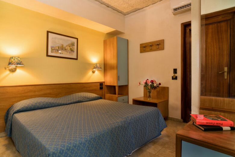 Hotel Vello D Oro(.)