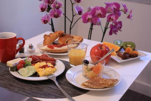 Hotel Kyriad Cannes Centre