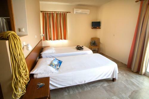 Aparthotel Acropolis Hotel
