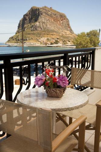 Filoxenia Hotel