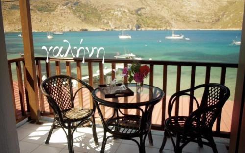 Hostal Rooms Akrotiri
