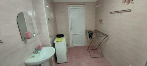 Hostal Irina Guest House