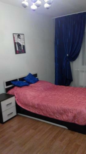 Apartment On Platona Klyaty
