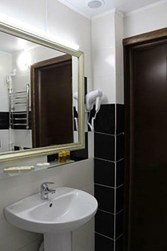 Boutique Hotel Gazetniy 27