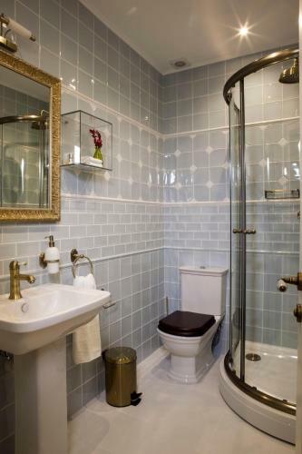 Dom Sivre Boutique Hotel
