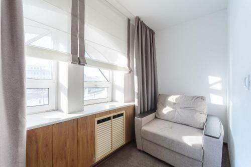 Simple Bon Voyage Hotel
