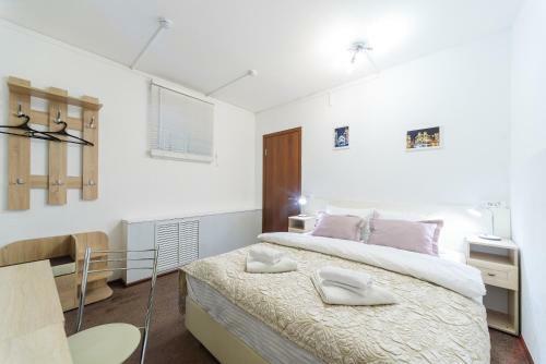 Simple Bon Voyage Hotel