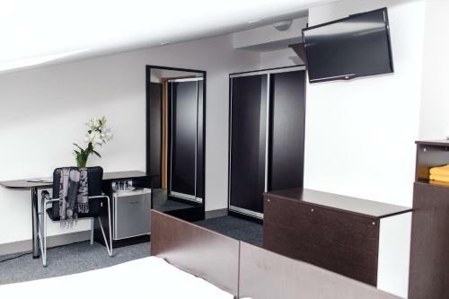 Hotel Ipkv House
