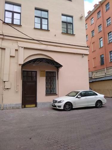 Hotel Ipkv House