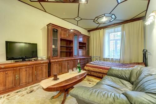 Longo Apartment ????????