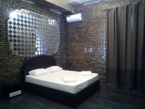 Hotel ??????