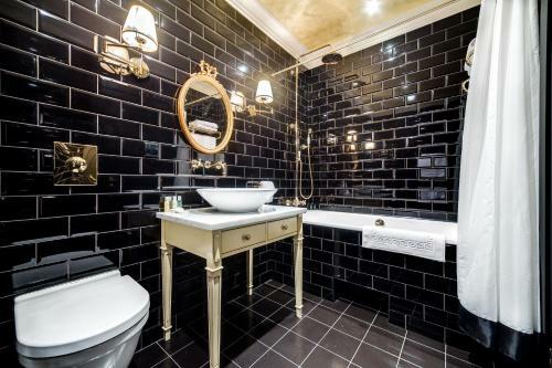 Dom Boutique Hotel By Authentic Hotels