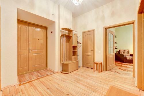 Apartment On Nevsky 13